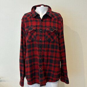 VTG American Eagle Outfitters Mens Flannel Pearl Snap Shirt XL‎ Red Plaid Cabin